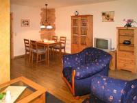 Wohnraum in der Wohnung Lilienstein 2-4 Personen mit 2 Schlafräumen und 2 xSanitär, Balkon - Bild 6: Landhaus Rundblick im Elbsandsteingebirge + Panoramablick