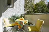 Bild 6: Zentral! Niedliches 1-Zi.-Apartment (34 qm) - (Nr. 01) (English text below)