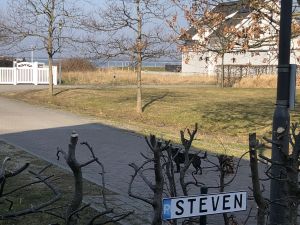 Wohnbereich mit Blick auf den Wieker Bodden