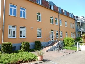 Hofbereich mit Sitzmöglichkeiten
