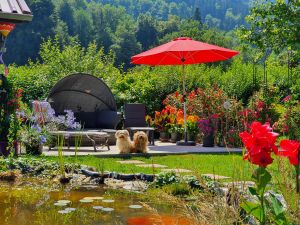 Garten mit Grillecke