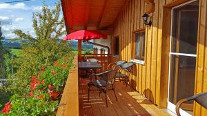 Bild 11: Großzügige Ferienwohnung im Allgäu mit Balkon - Landhaus Jörg