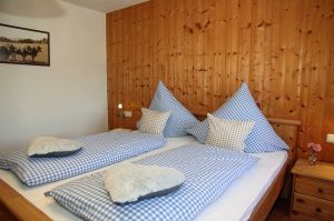 Bild 5: Großzügige Ferienwohnung im Allgäu mit Balkon - Landhaus Jörg