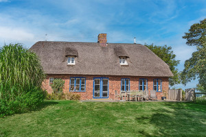 Bild: Ferienhaus "Broderswarft", Urlaub mit Hund, Kachelofen,- 6 Personen,Nordsee