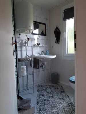 Bild 13: Ferienwohnung im Bungalow direkt an den Boddenwiesen 350 m Ostsee