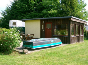 Bild 12 S a u n a mit Dusche und Vorraum und Terrasse und einen wunderbaren Blick auf den Bodden.