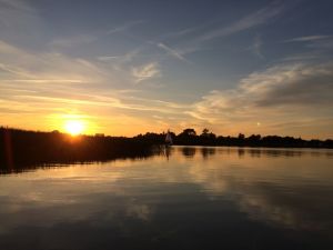 Sonnenuntergang im Piratennest Sonnenuntergang auf dem Wassergrundstück direkt am Bodden