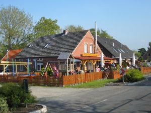 unser Lieblings Italiener Klasse Essen und recht preiswert. Dazu ein schöner Biergarten und ein eingezäunter Kinderspileplatz