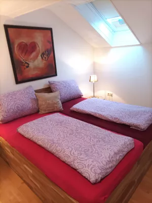 Doppelbett 180 mal 200
