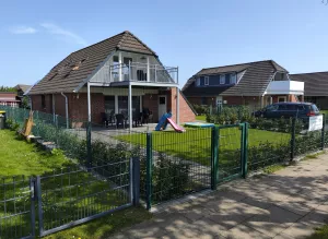 Ferienhaus Krabbe in Friedrichskoog-Spitze / Nordsee / WLAN / Deutschland für 2-3-4-5-6-7-8 Personen nur 150m zum Strand