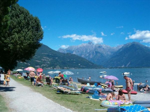 Domaso Strand nur 200mt.Weit.