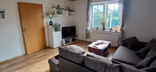 Wohnzimmer unten