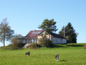 Ferienwohnung in Deggenhausertal: Landhaus Bodensee in Panormasichtlage Hunde sind herzlich willkommen. WOHNUNG 2