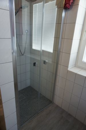Bild 10: Fünf Sterne Ferienwohnung "Schwalbe" in Leer (Ostfriesland), Garten, ruhig