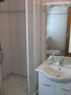 Bild 10: Adria 4, Apartment in Dalmatien, Podgora - Strandwohnung