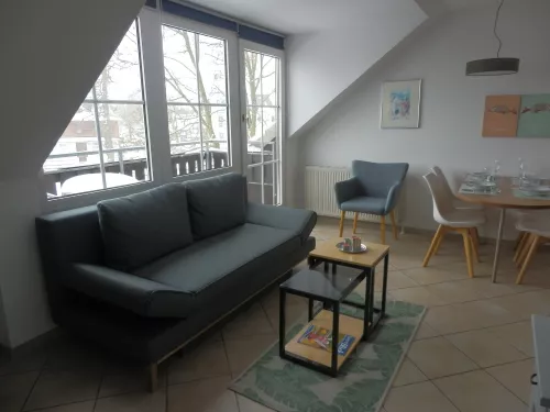 Wohnzimmer mit Schlafcouch