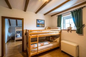 Schlafzimmer 2 Ferienhaus Stift Ennenbach