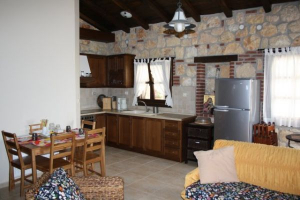 Bild 4: Ferienhaus Steinhaus Helena Psakoudia