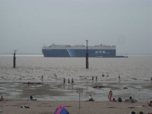 Am Strand des Rysumer Nacken tummeln sich Urlauber