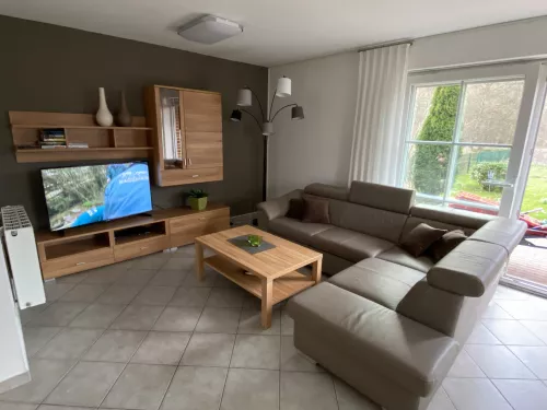 Wohnbereich mit Terrassenzugang