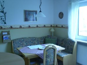 Sitzecke ( Küche ) Die Sitzecke lädt zum gemütlichen Zusammensitzen ein
