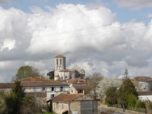 Panoramablick auf das Dorf Champagne - zu genießen aus dem Schlafzimmerfenster im OG