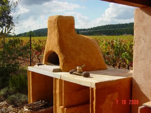 Bild 4: Kleines originelles Rebhaus mit Tierhgehege in der Provence verte