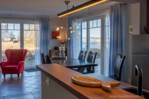 Bild 4: Haus Morgenrot Reet gedeckt (Mönchgut auf Rügen) direkt am Meer