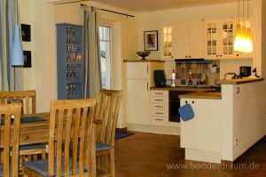 Bild 7: 2 Doppelhaushälften unter Reet für bis zu 12 Personen