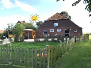 Freisitz mit offener Windschutztür