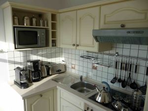 Küche mit allem was man braucht