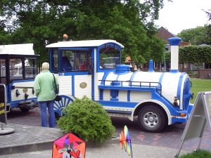 Rundfahrten mit dem Watt'n Express