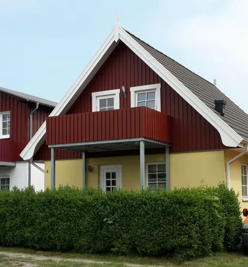 Schwedenhaus mit Balkon