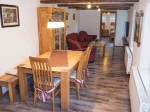 Bild 2: Ferienwohnung Waldblick direkt am Waldrand im Sauerland
