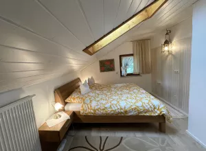 Doppelbett -
Babybett zustellbar