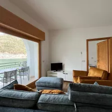 große gemütliche Sitzgruppe