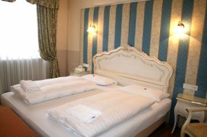 Bild 18: entzückendes Domizil mit eigenem eingezäunem Garten in Südtirol