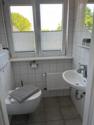 Im 1. Stock unseres Ferienhaus befindet sich das Schlafzimmer und ein separates WC.