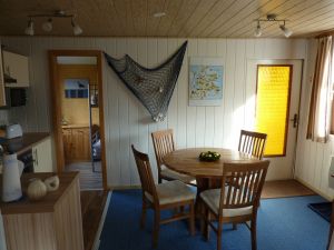 Stärken Sie sich nach dem Strandgang im Fehaus "Anna".