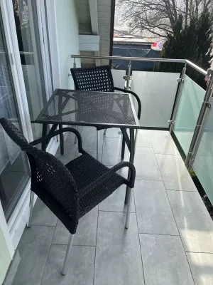 Kleiner Balkon Richtung Südwesten