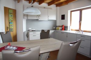 sep. Raum, mit einer Schlafmöglichkeit