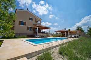 Bild 4: Villa Stokovci mit Pool und Whirlpool