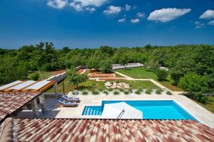 Bild 7: Villa Stokovci mit Pool und Whirlpool
