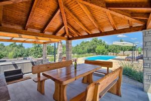 Bild 16: Villa Stokovci mit Pool und Whirlpool