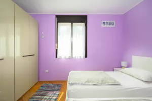Bild 18: Ferienhaus Sabina mit zwei Ferienwohnungen und Pool