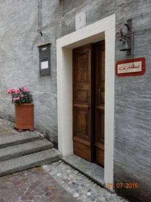 Der Eingang zum Cà Àrbul