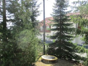 Schön gelegen mitten in der NATUR.
Hier können Sie ausspannen & und in Ruhe den Abend verbringen.