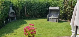 Strandkorb und Grill Garten Bild 19: Nordsee Ferienhaus strandnah - Hund willkommen - WLAN - NEU mit Magenta TV