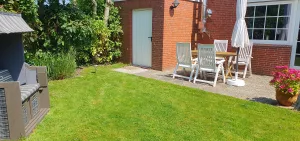 Terrasse Bild 18: Nordsee Ferienhaus strandnah - Hund willkommen - WLAN - NEU mit Magenta TV
