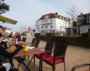 Bild 17: EG Ferienwohnung 80 m zum Strand in Juliusruh, 9 km Sandstrand